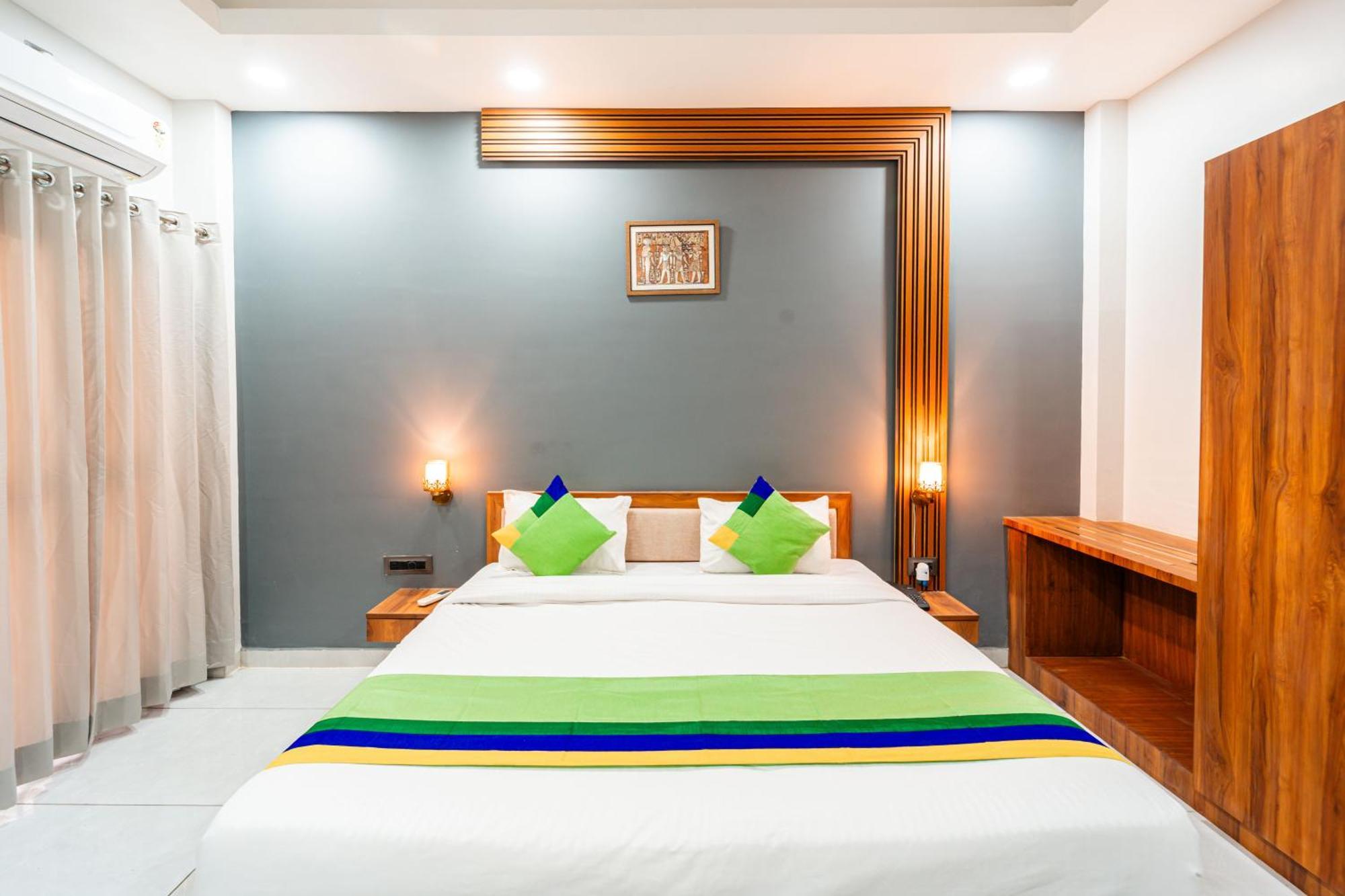 Treebo Lake City Bhopal Ngoại thất bức ảnh