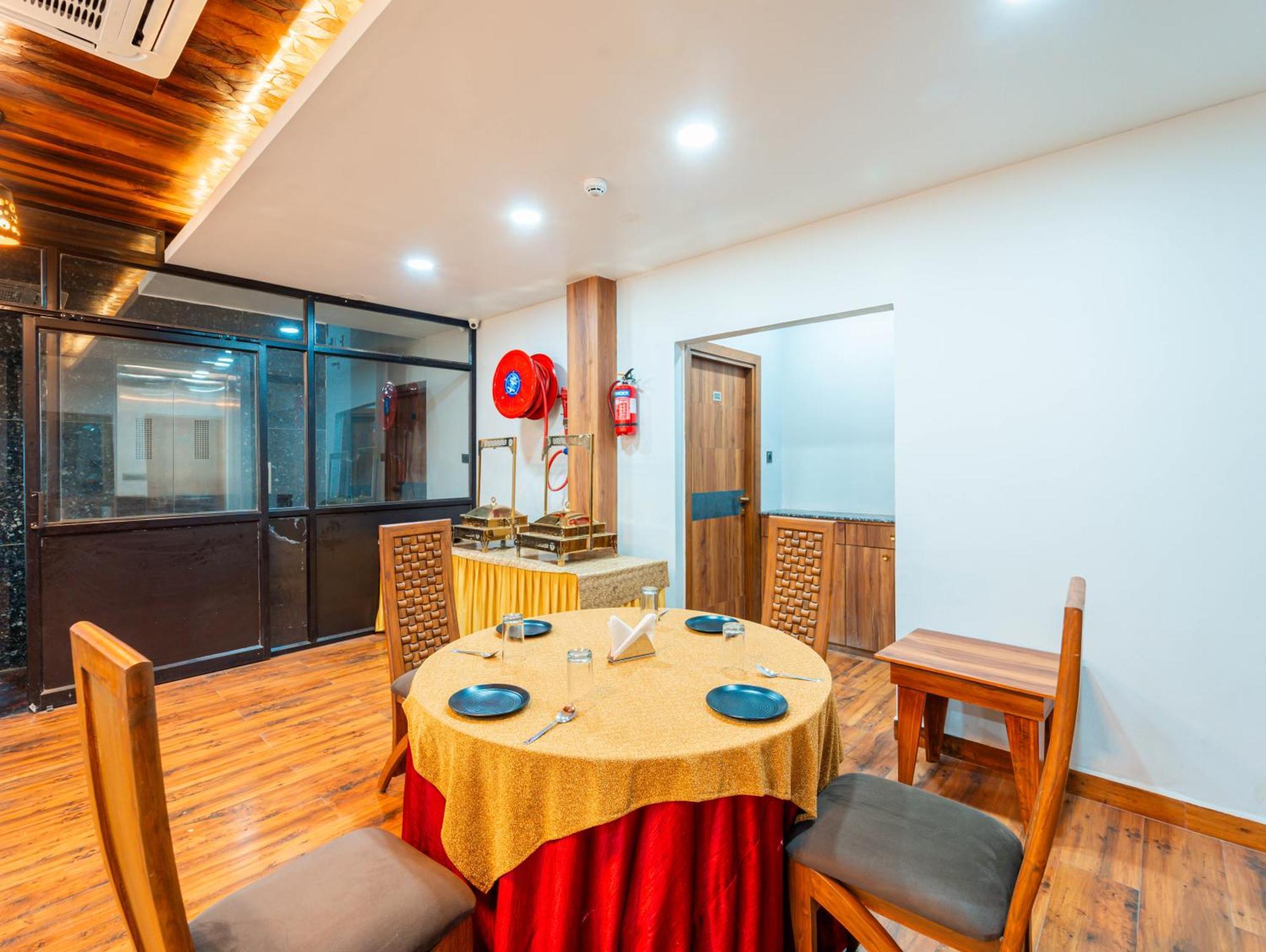 Treebo Lake City Bhopal Ngoại thất bức ảnh